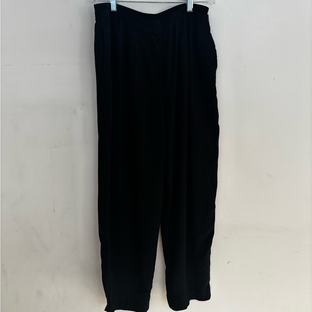 Liz Claiborne Black Elastic Waist Pants Medium
